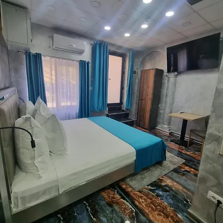 Poet Palace 4* Бухарест