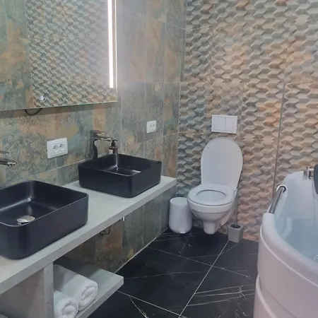 Poet Palace Hotel 3*