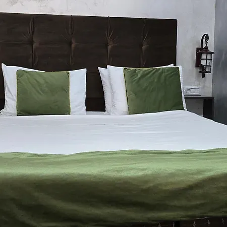 Poet Palace Готель 4*