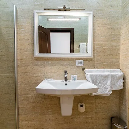 Hotel Poet Palace 3*