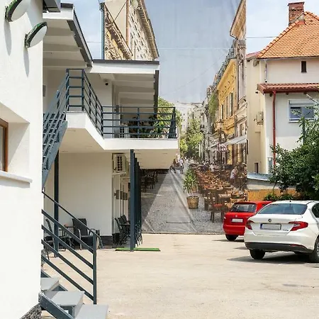 Poet Palace 4* Бухарест