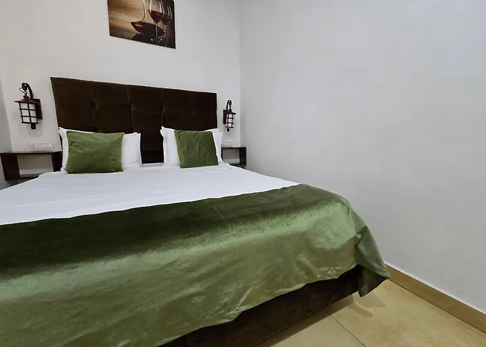 호텔 Poet Palace 4*