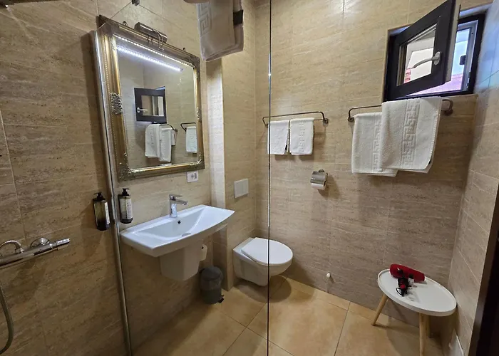 Poet Palace Bucureşti