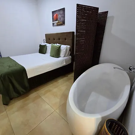 Poet Palace ホテル