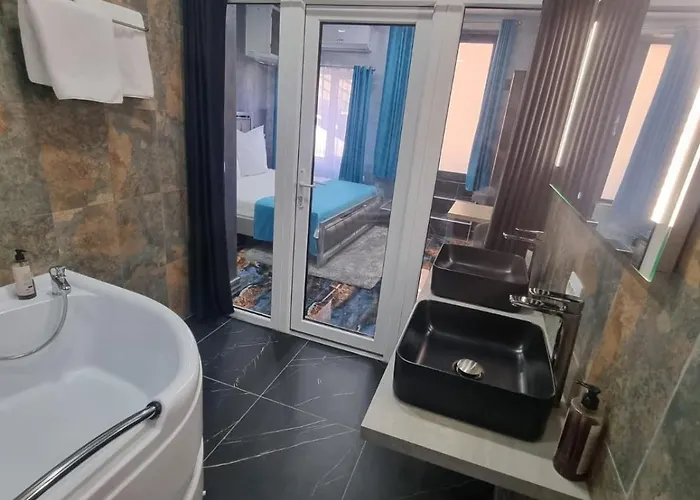 Poet Palace 4* Bucarest