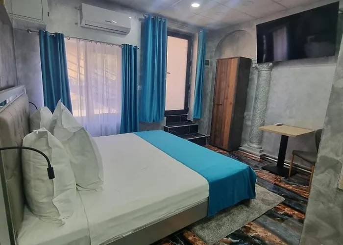 Poet Palace 4* Bucarest